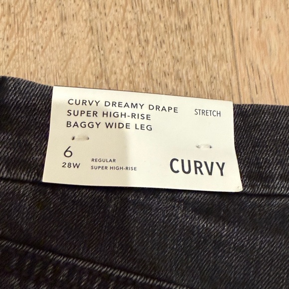 NWT American Eagle Outfitters Black Baggy Wide Leg Jeans size 6 - Picture 2 of 4